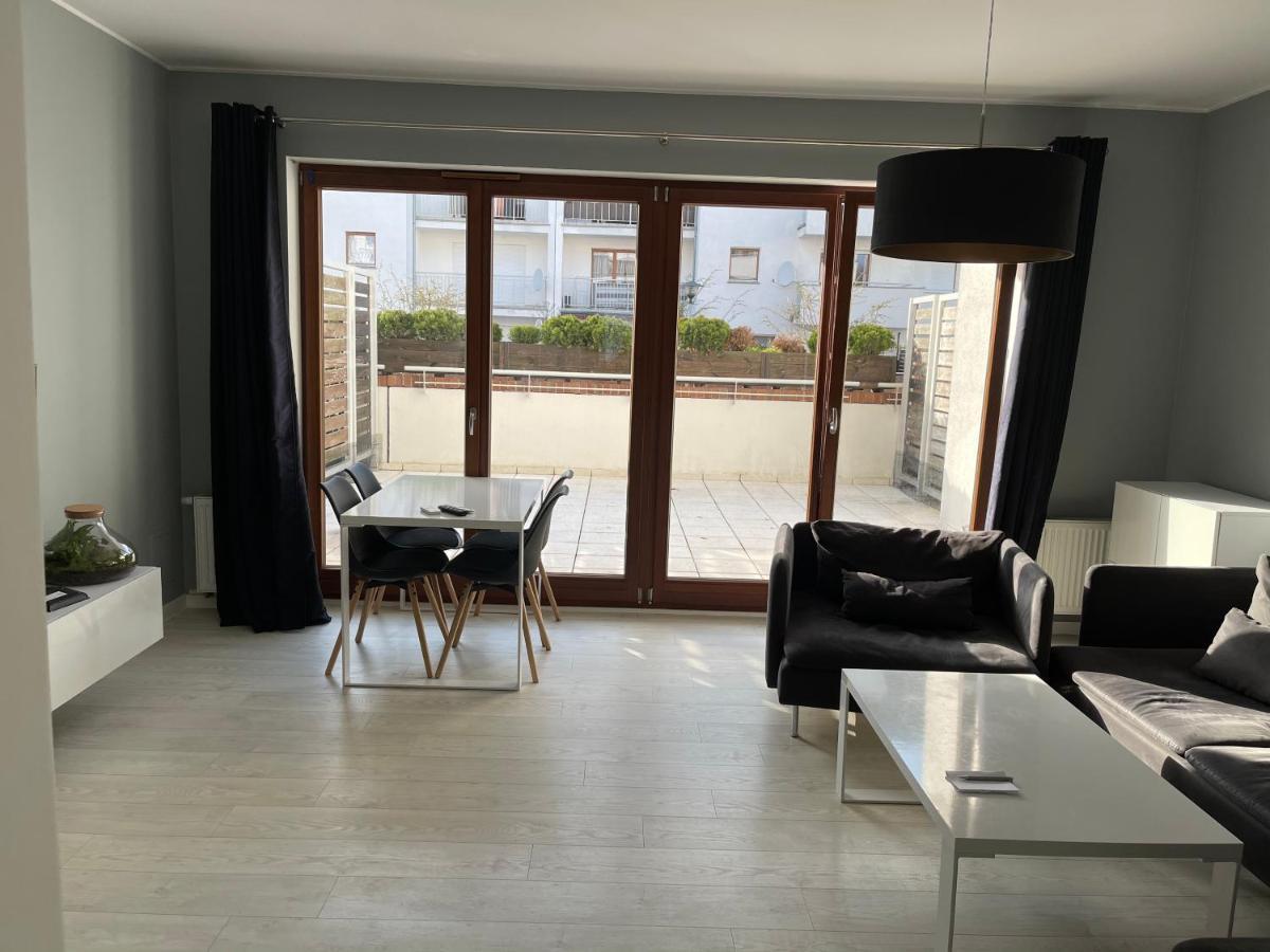 Neptun Apartament Свиноуйсьце Экстерьер фото