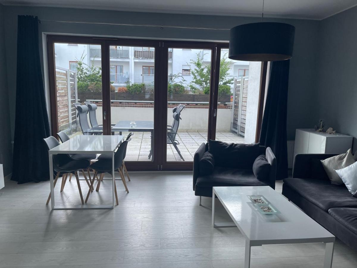 Neptun Apartament Свиноуйсьце Экстерьер фото